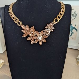 Chain floral fashion statement necklace